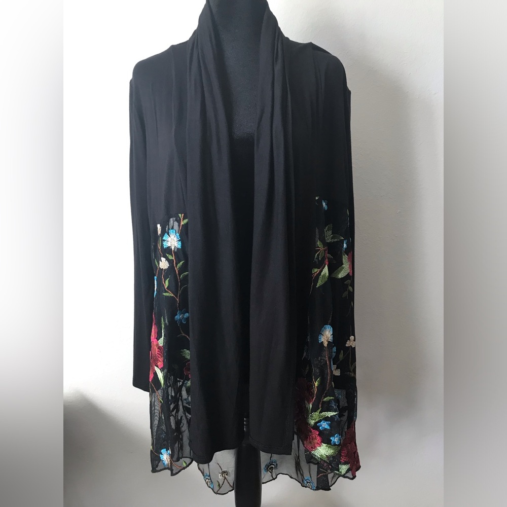 Cha Cha Vente Long Sleeve Embroidered Cardigan / Jacket Drape Front Sz M NWT
